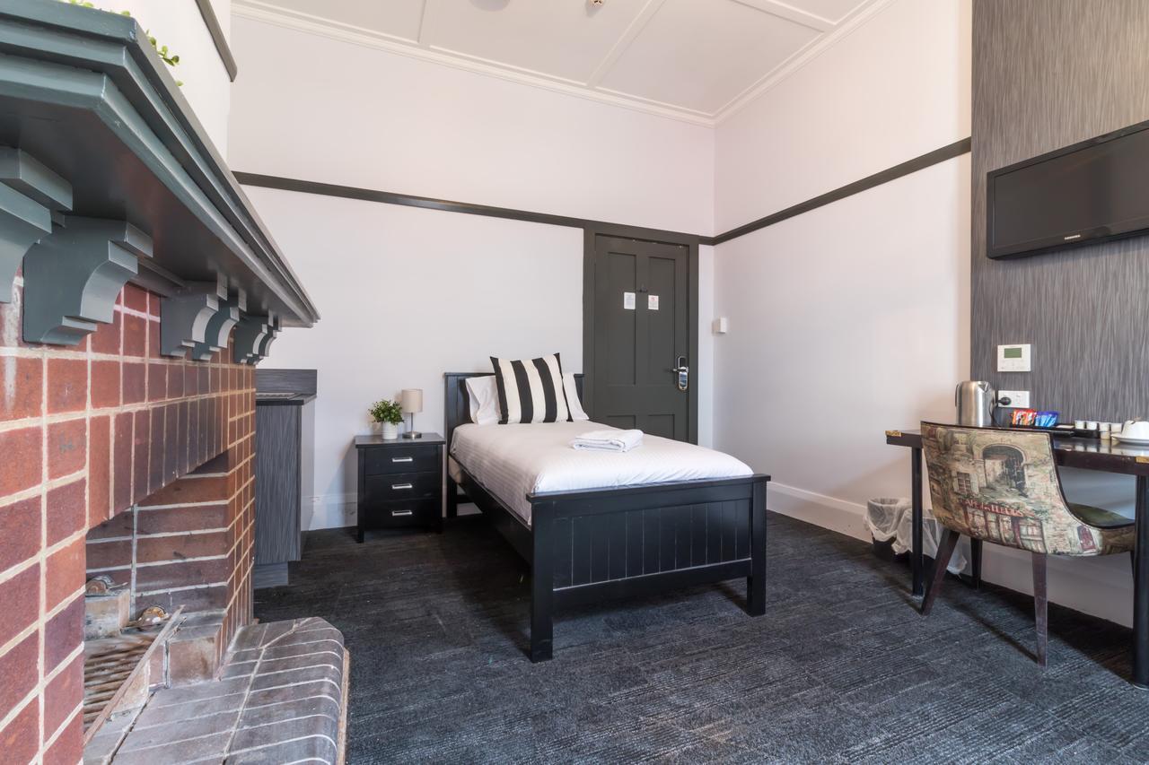 Royal Hotel Ryde Sydney Exterior foto